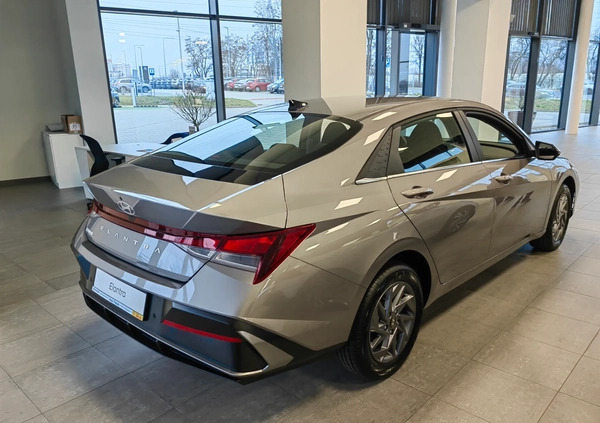 Hyundai Elantra cena 109000 przebieg: 10, rok produkcji 2023 z Zielona Góra małe 277